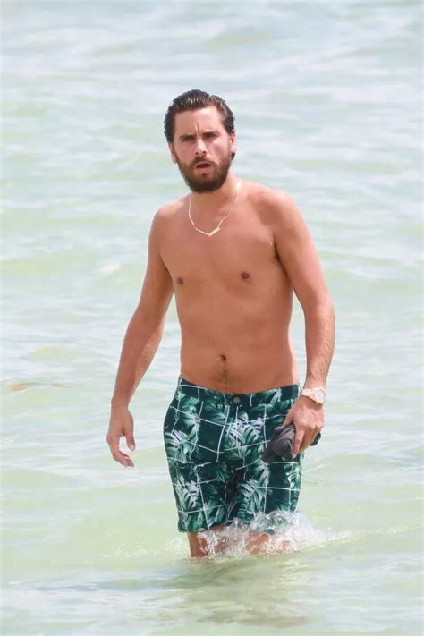 scott disick nude